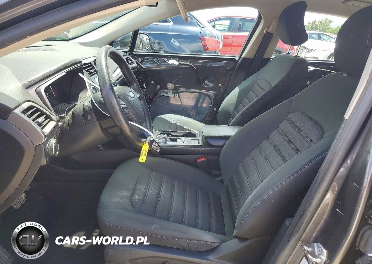 2019 Ford Fusion Se VIN:3FA6P0LU2KR178005 - 7