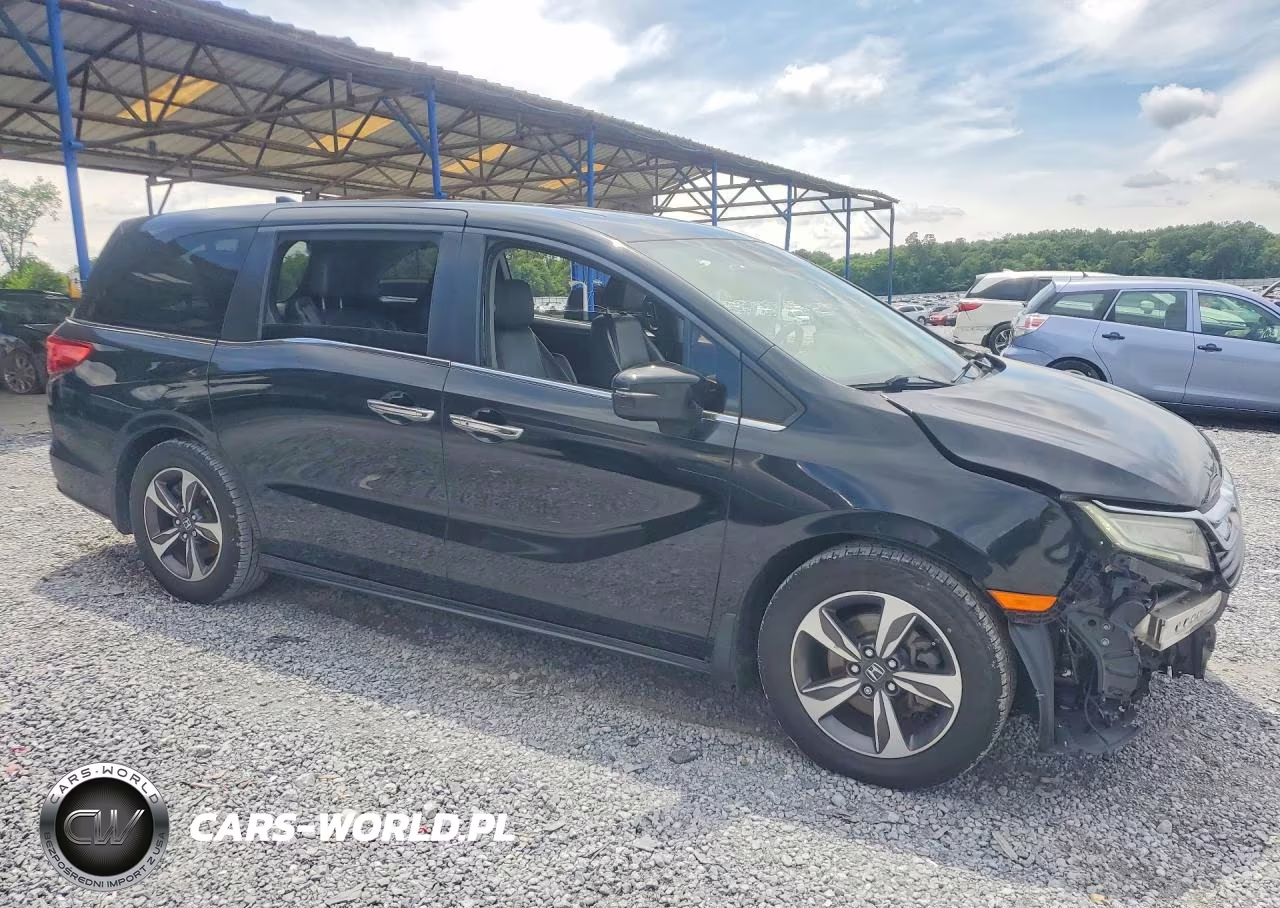 2020 Honda Odyssey Touring VIN:5FNRL6H86LB007617 - 4