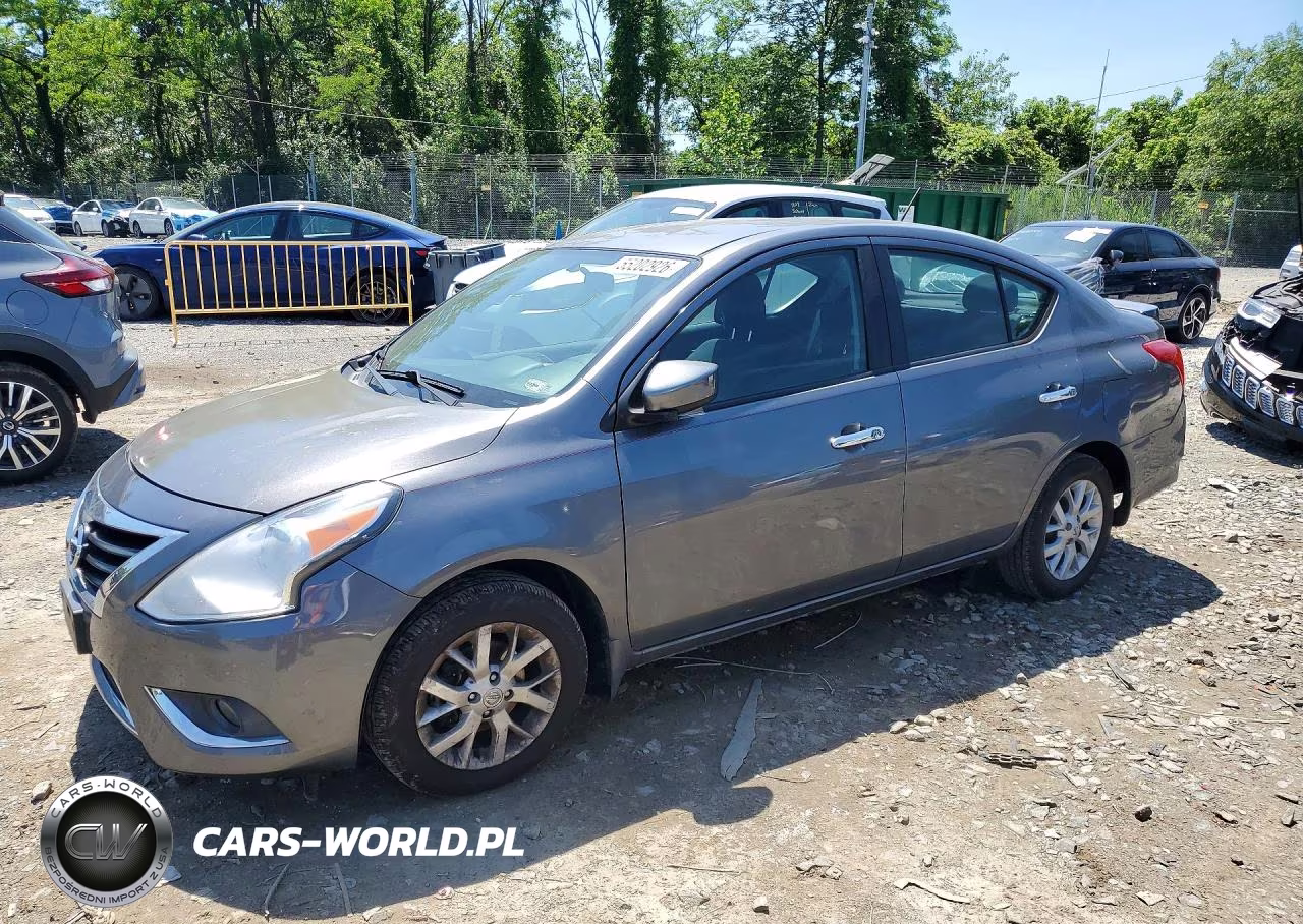 2017 Nissan Versa 1.6 S