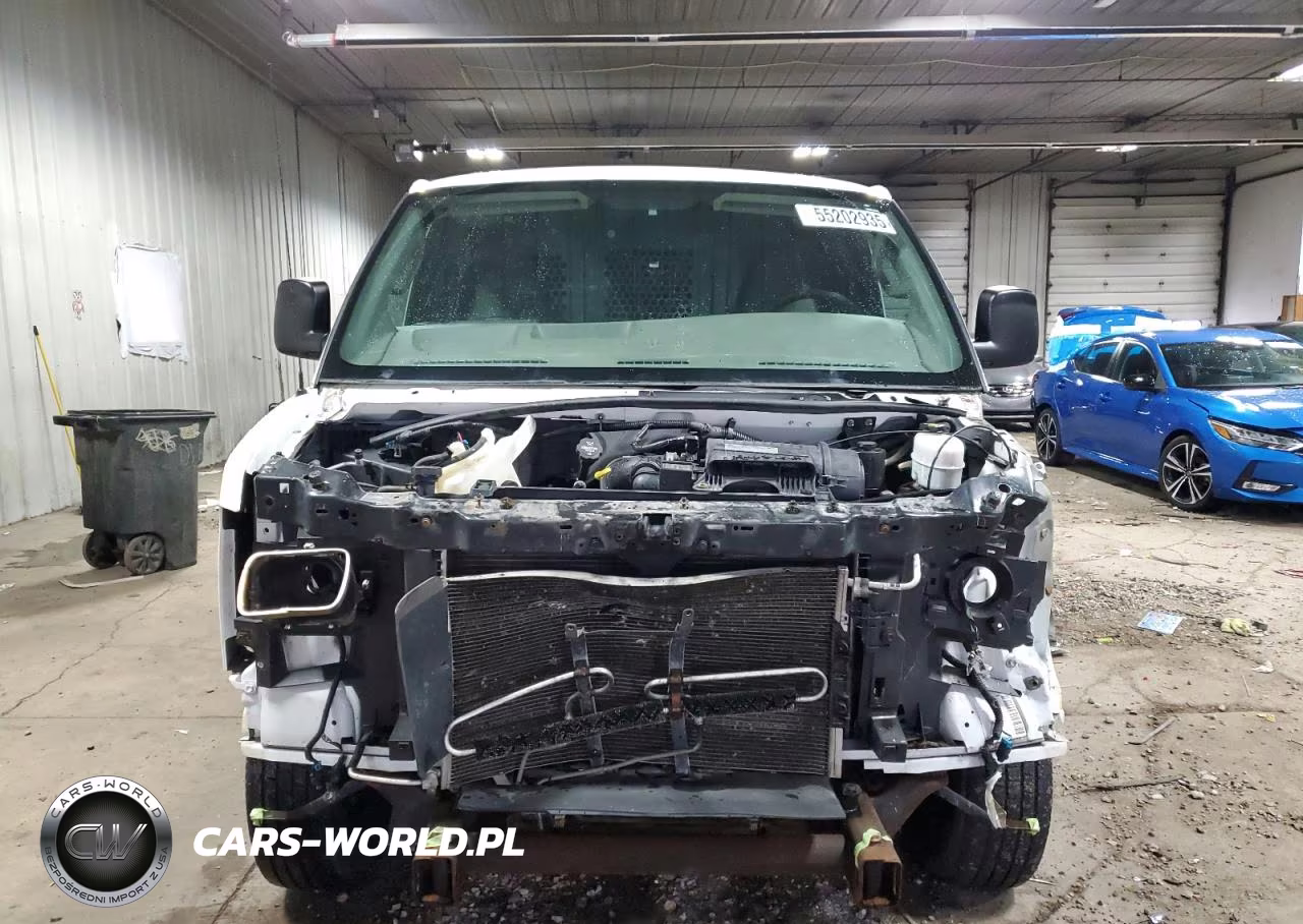 2016 Chevrolet Express G2500 VIN:1GCWGAFG4G1125622 - 5