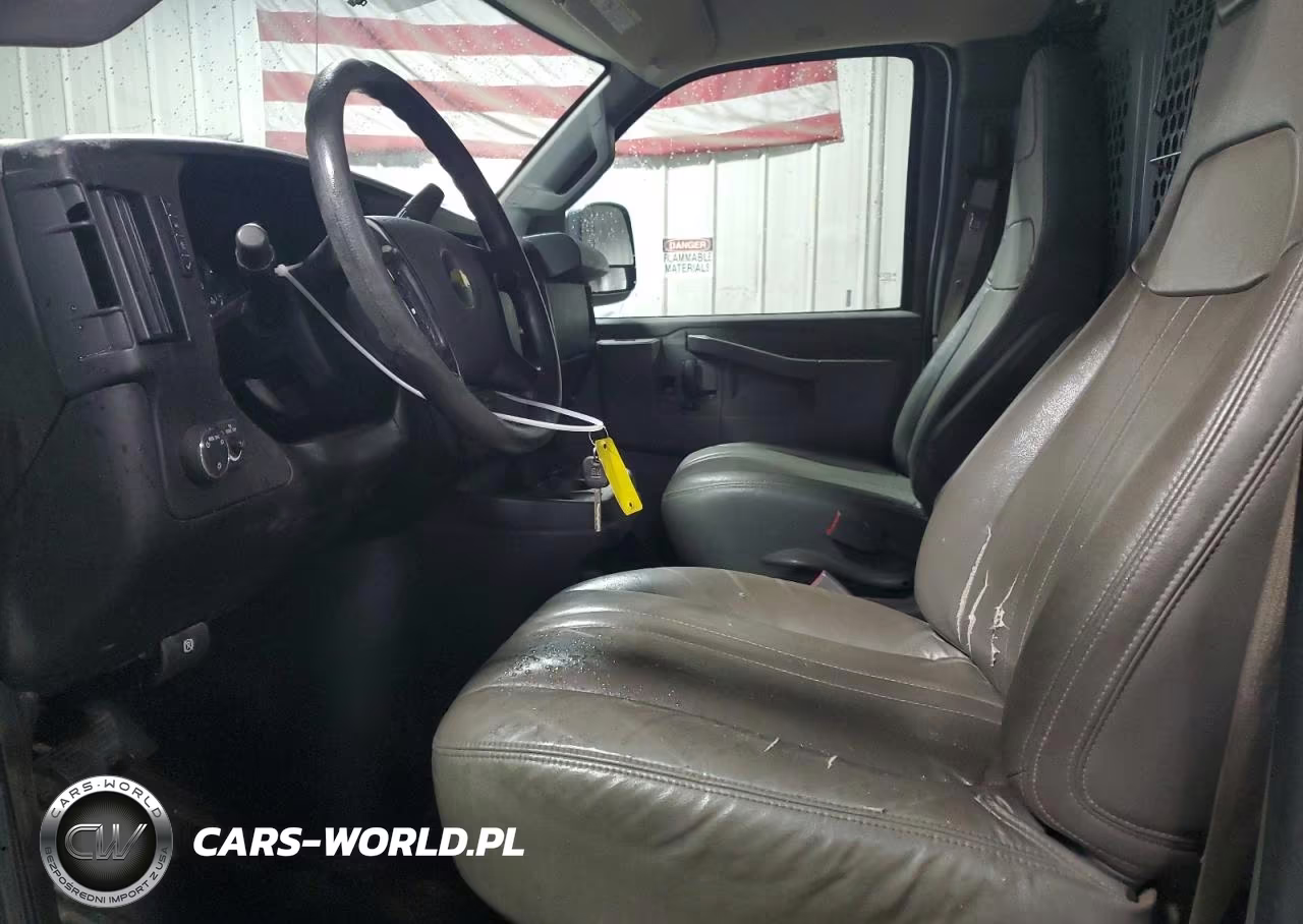 2016 Chevrolet Express G2500 VIN:1GCWGAFG4G1125622 - 7