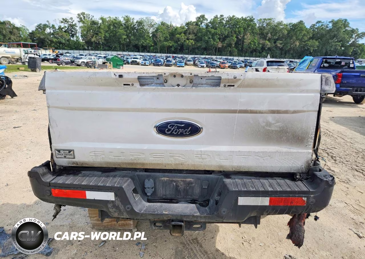 2018 Ford F250 Super Duty VIN:1FT7W2B63JEB54569 - 6