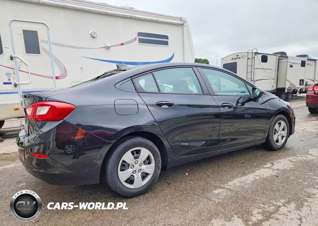 2017 Chevrolet Cruze Ls VIN:1G1BC5SM9H7170060 - 3