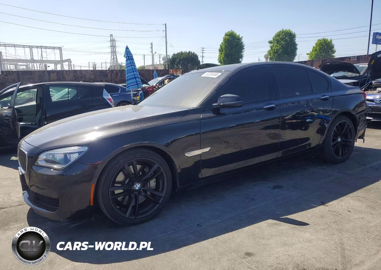 2015 BMW 750 I – zdjęcie 1 z 12