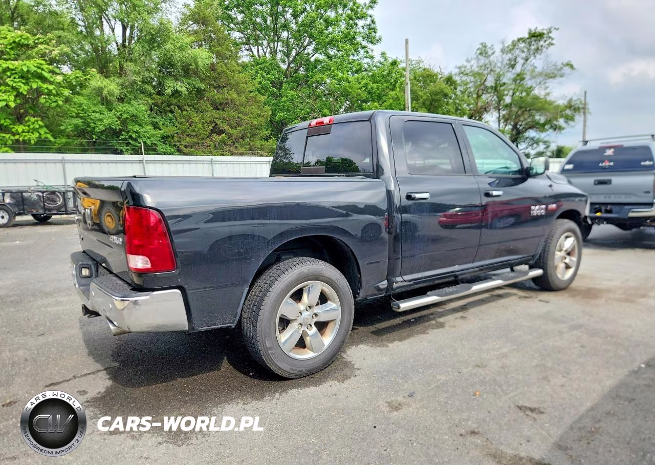 2017 Ram 1500 Slt VIN:3C6RR7LT8HG523941 - 3