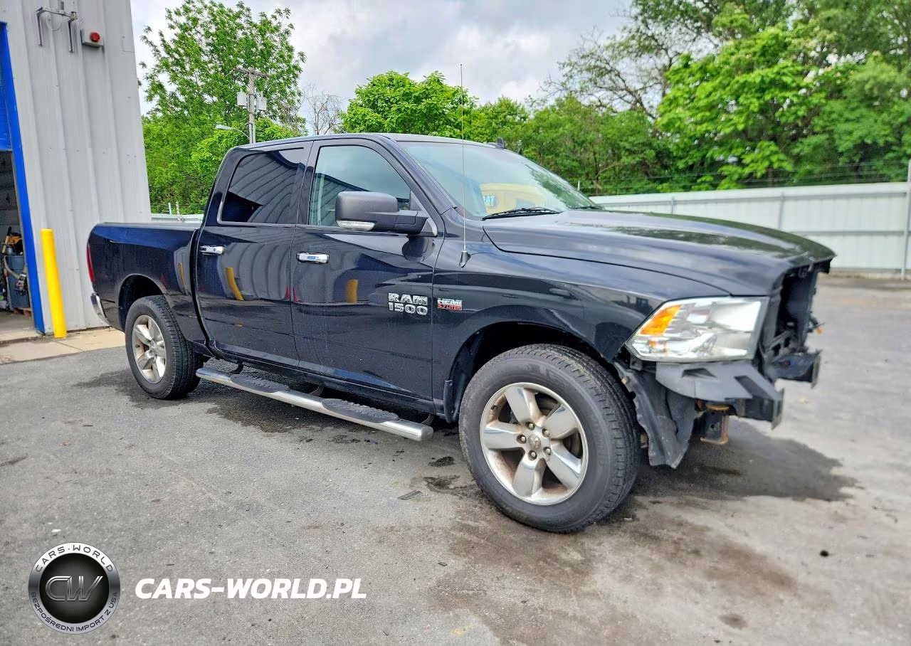 2017 Ram 1500 Slt VIN:3C6RR7LT8HG523941 - 4
