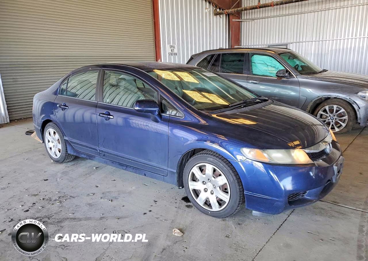 2010 Honda Civic Lx VIN:2HGFA1F52AH588143 - 4