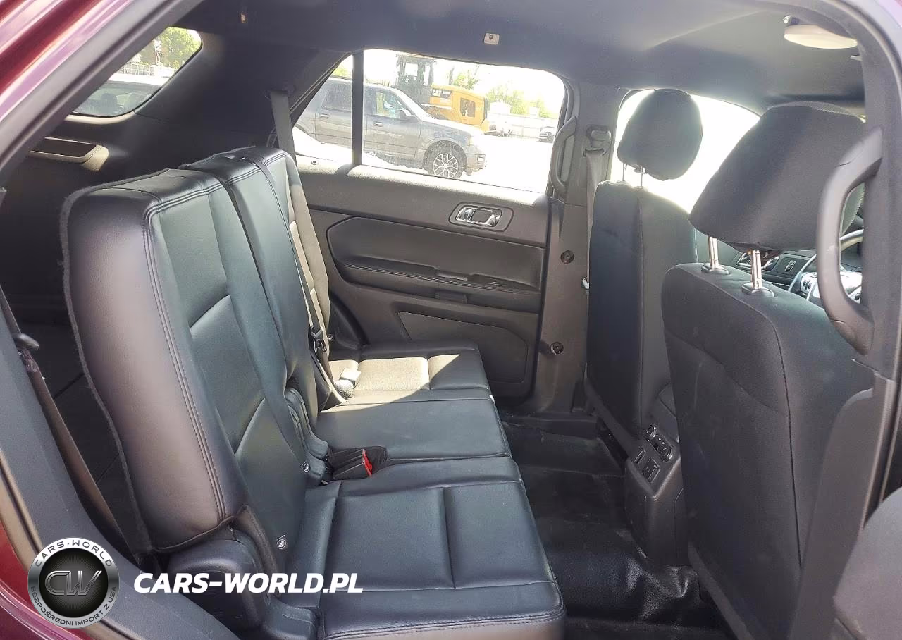 2014 Ford Explorer Police Interceptor VIN:1FM5K8AR4EGC15323 - 11