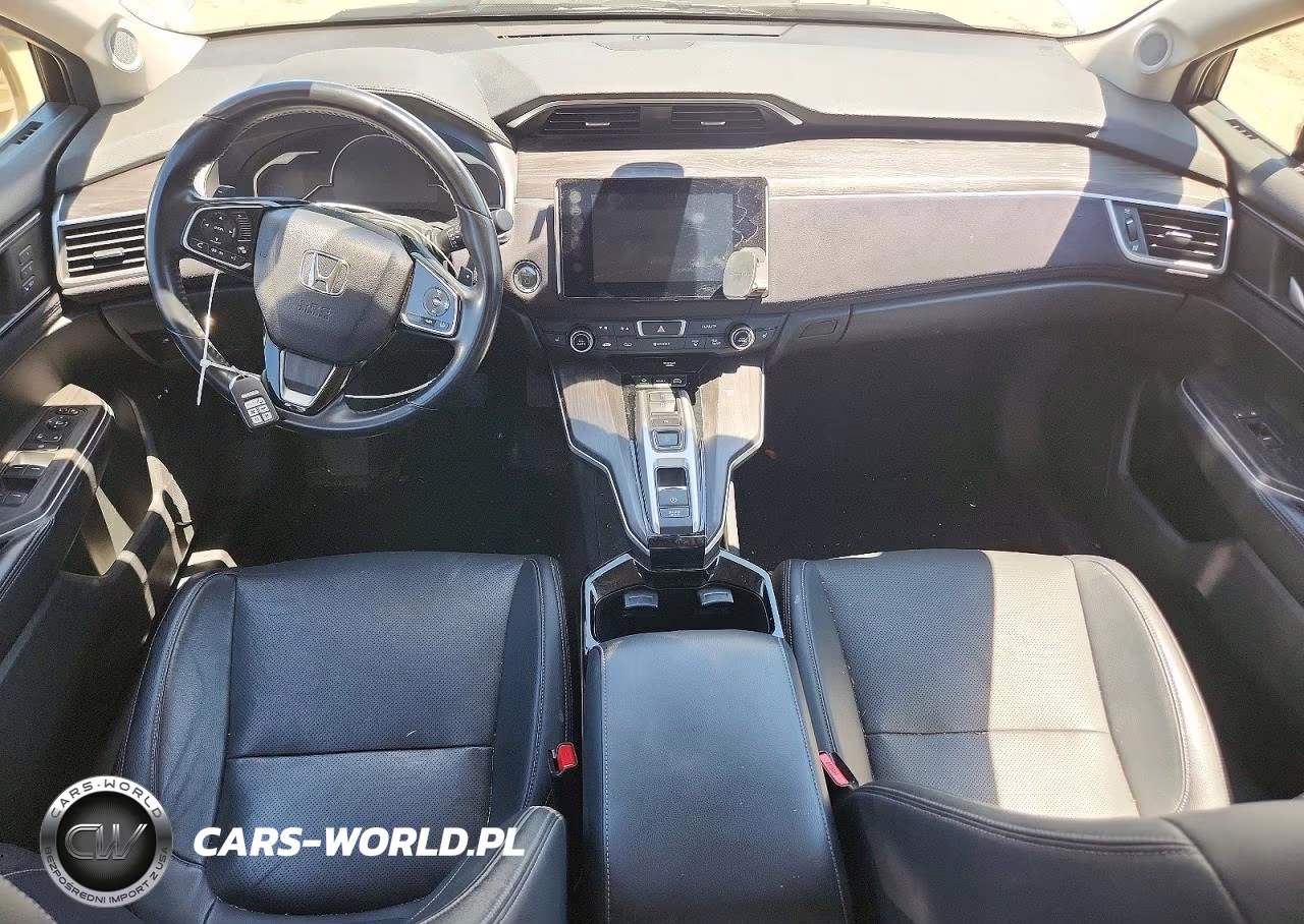 2018 Honda Clarity Touring VIN:JHMZC5F37JC002341 - 8