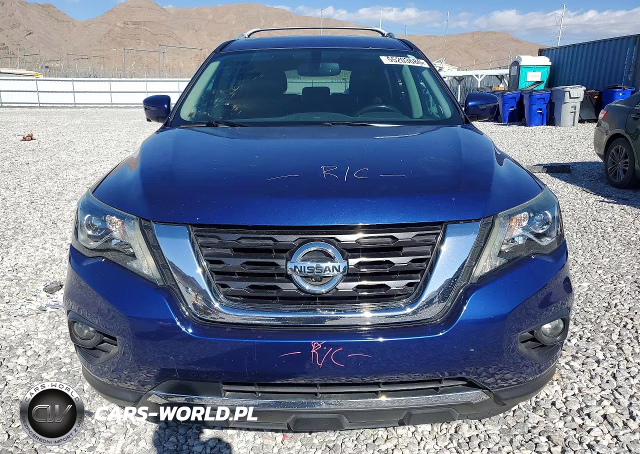 2017 Nissan Pathfinder Platinum VIN:5N1DR2MN1HC614389 - 5