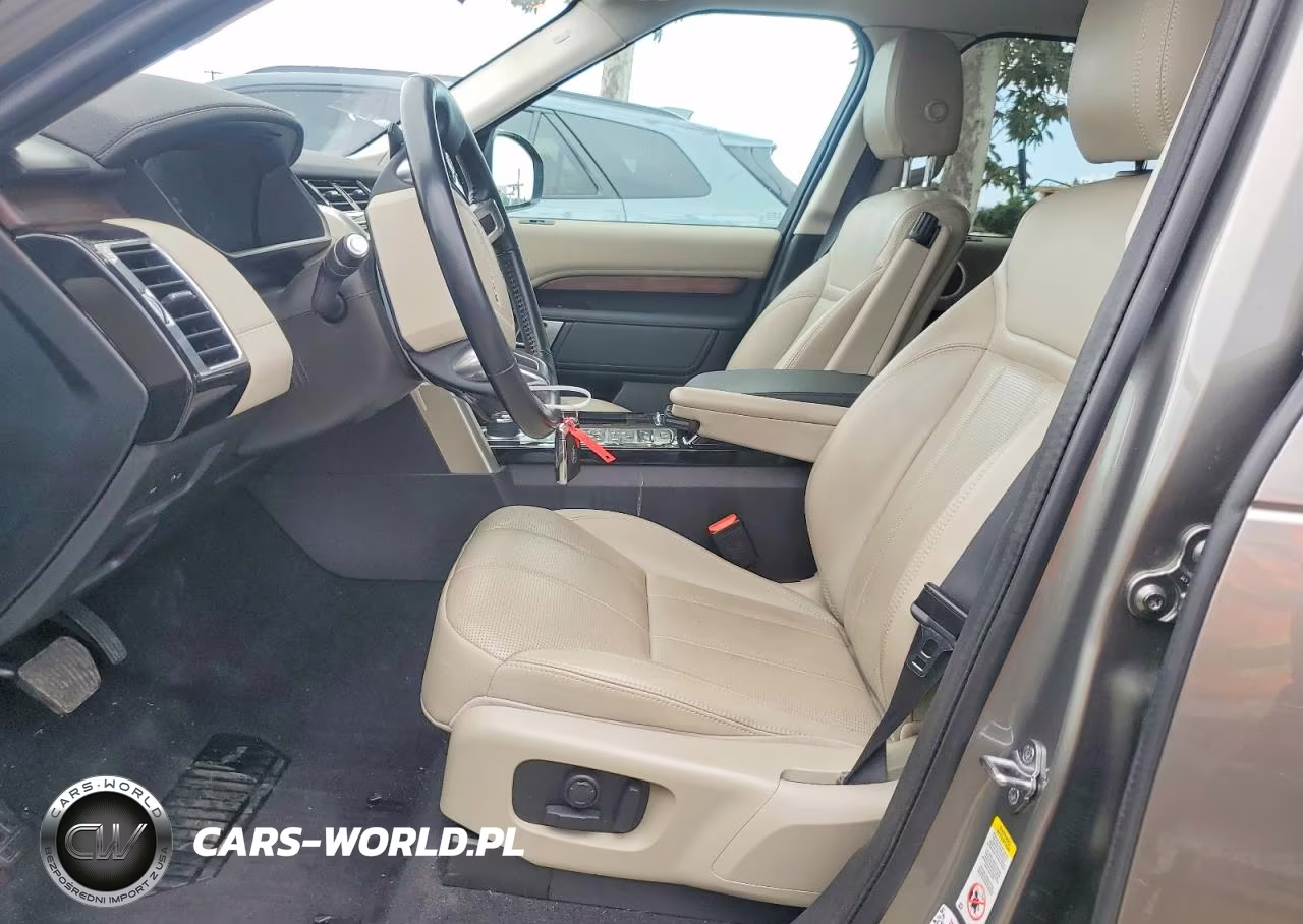 2019 Land Rover Discovery Hse VIN:SALRR2RV1K2408790 - 7