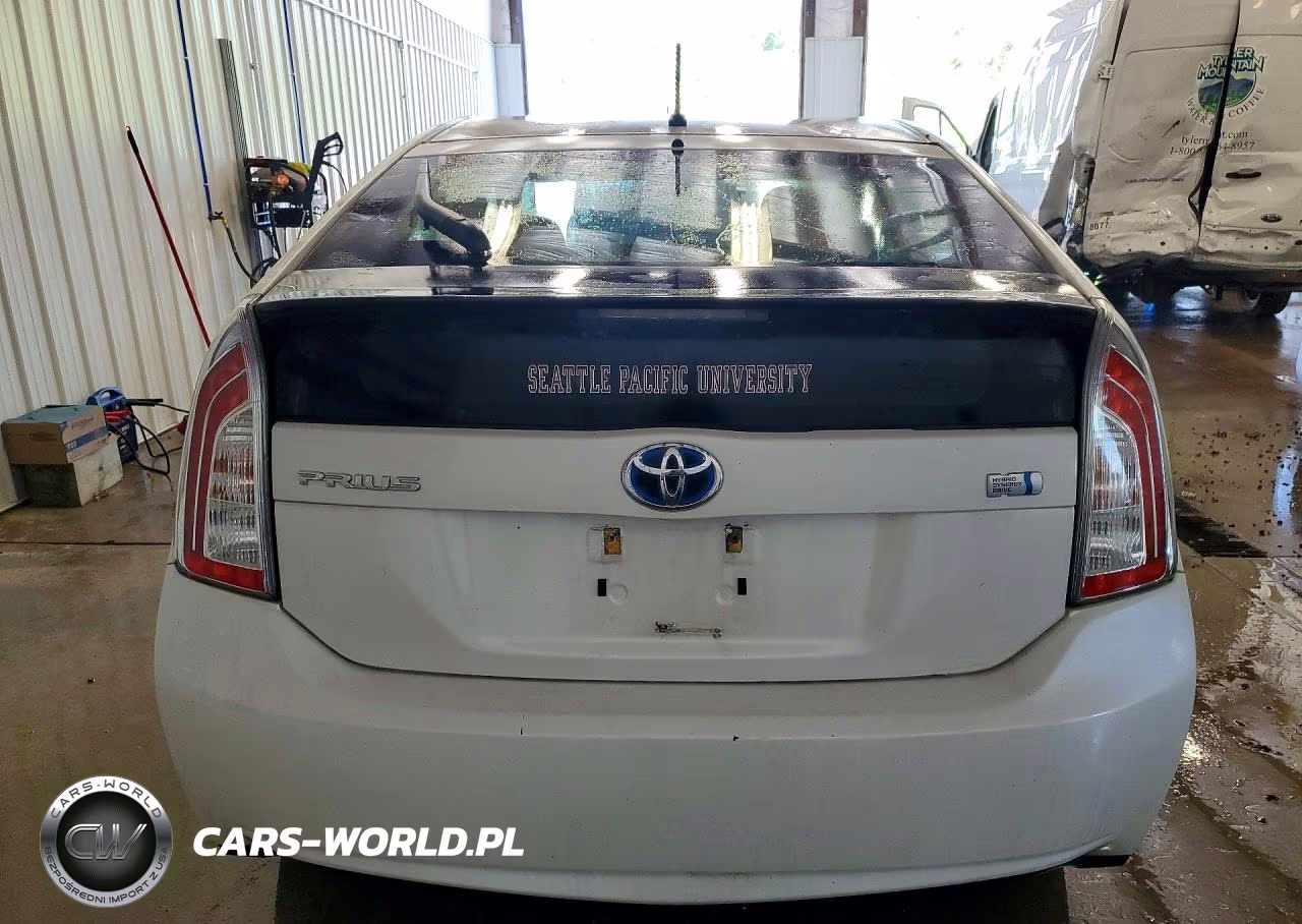 2012 Toyota Prius Two VIN:JTDKN3DU1C5452975 - 6