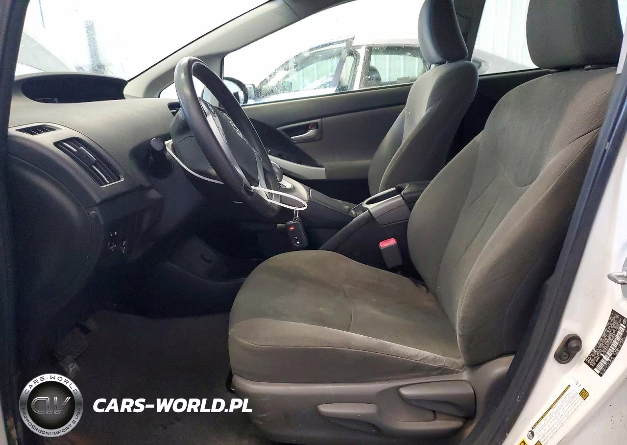 2012 Toyota Prius Two VIN:JTDKN3DU1C5452975 - 7