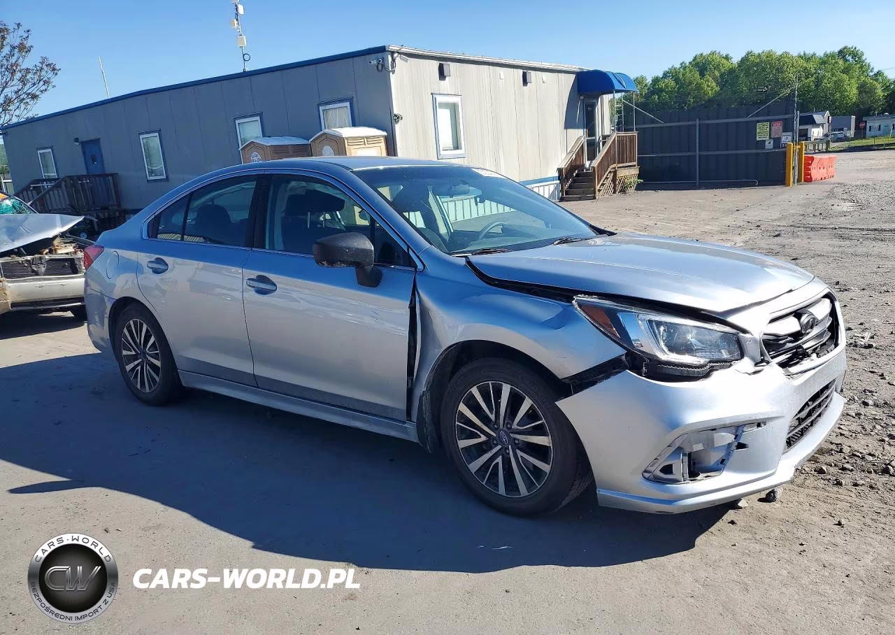 2018 Subaru Legacy 2.5I VIN:4S3BNAB6XJ3039230 - 4