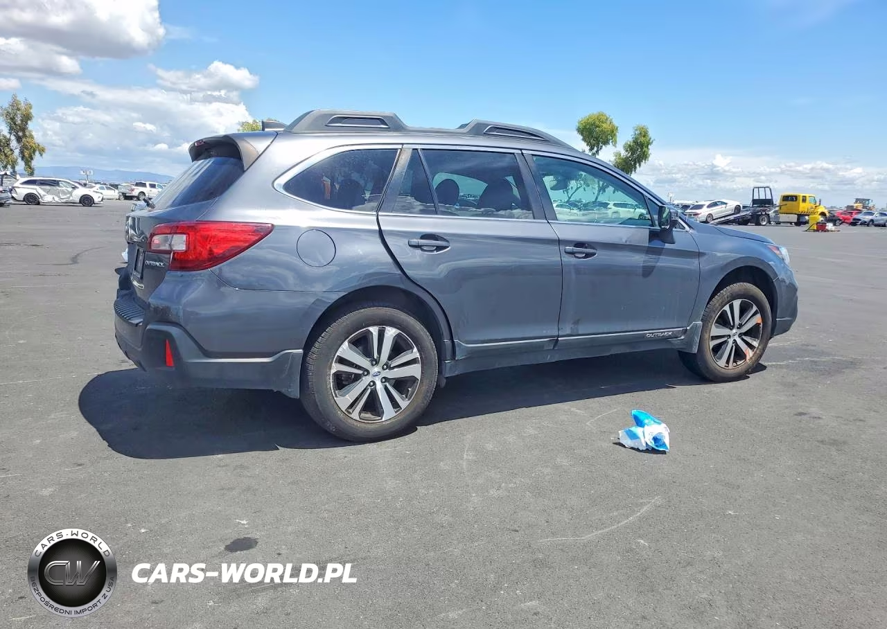 2018 Subaru Outback 2.5I Limited VIN:4S4BSANC7J3252898 - 3