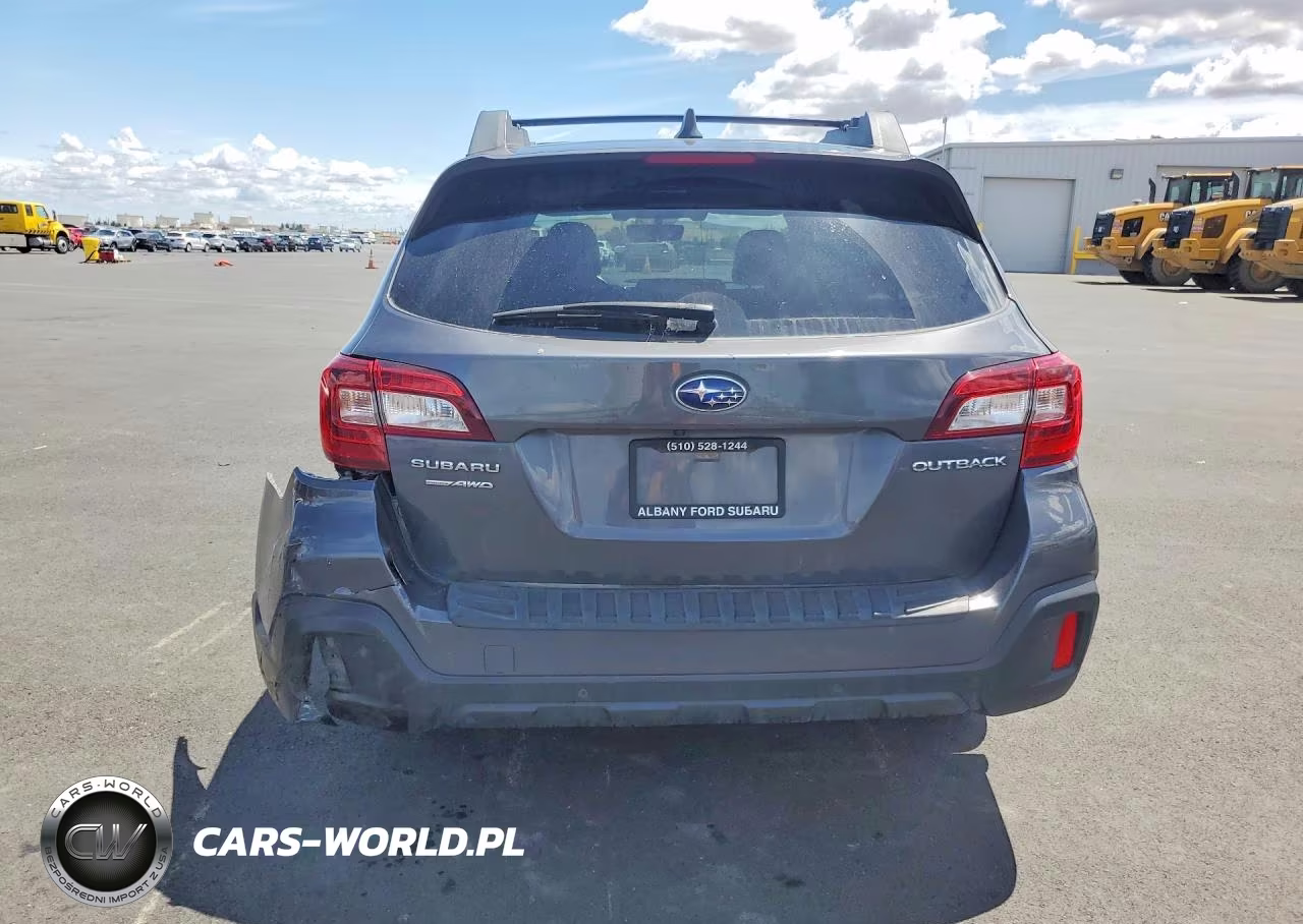 2018 Subaru Outback 2.5I Limited VIN:4S4BSANC7J3252898 - 6