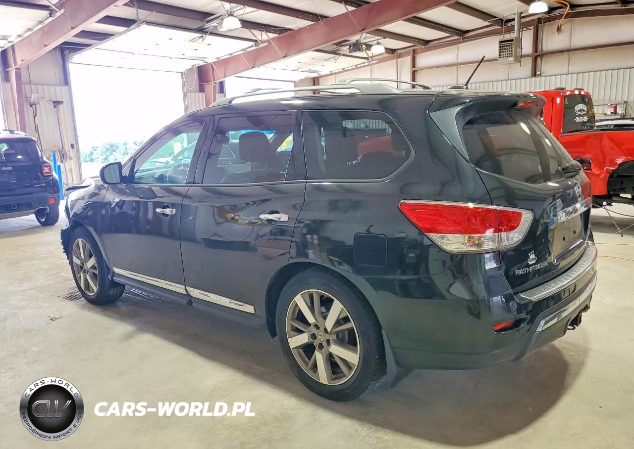 2015 Nissan Pathfinder S VIN:5N1AR2MM5FC667068 - 2