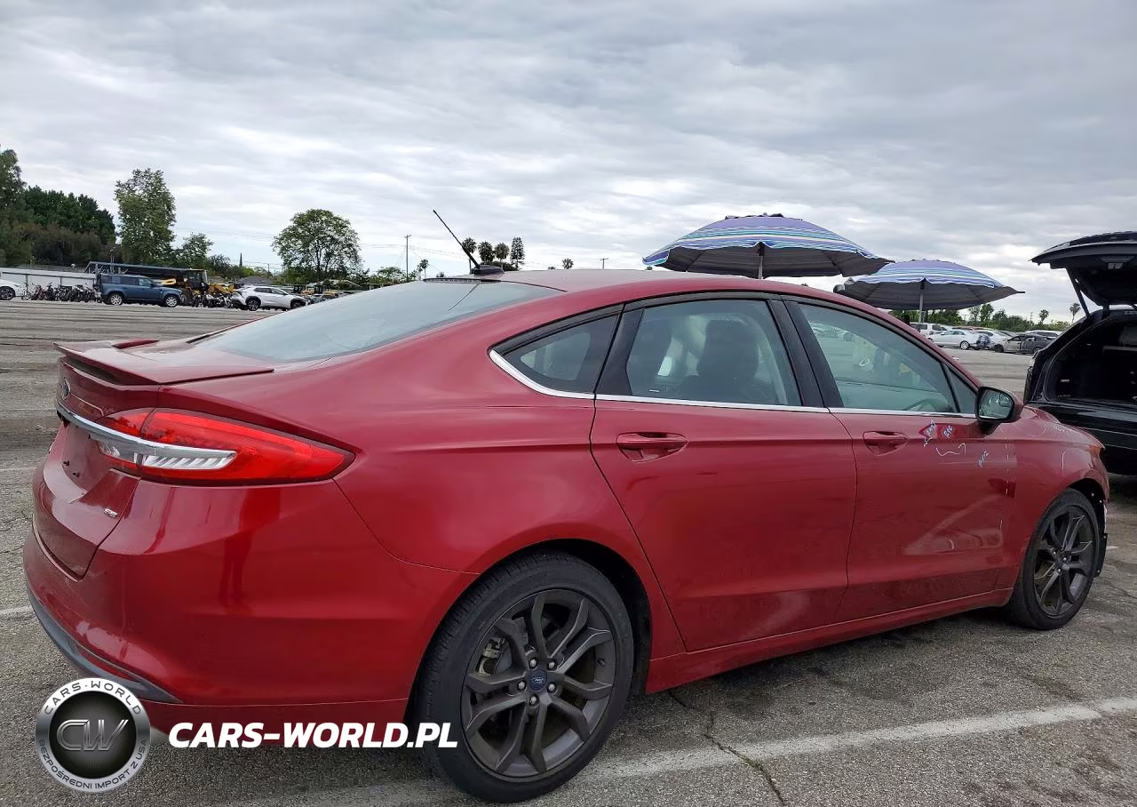 2018 Ford Fusion Se VIN:3FA6P0H72JR161450 - 3