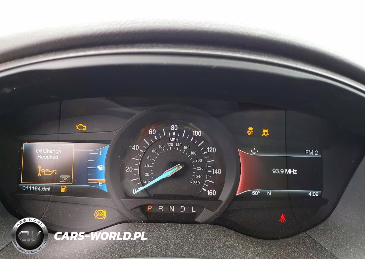 2018 Ford Fusion Se VIN:3FA6P0H72JR161450 - 9