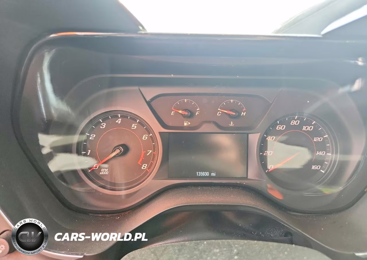 2018 Chevrolet Camaro Lt VIN:1G1FB3DX4J0161314 - 9