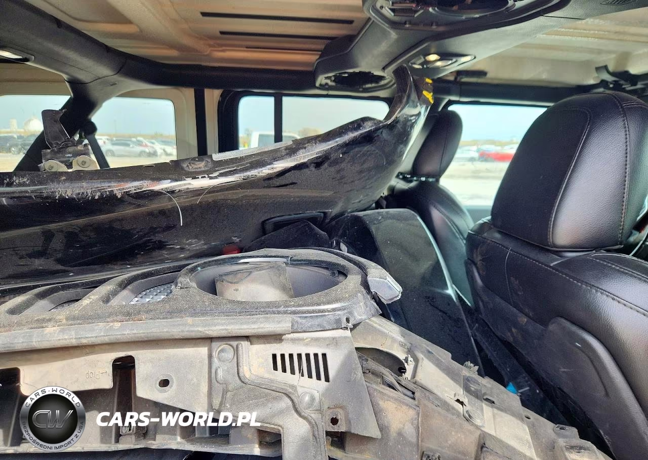 2020 Jeep Wrangler Unlimited Rubicon VIN:1C4HJXFN2LW175492 - 11