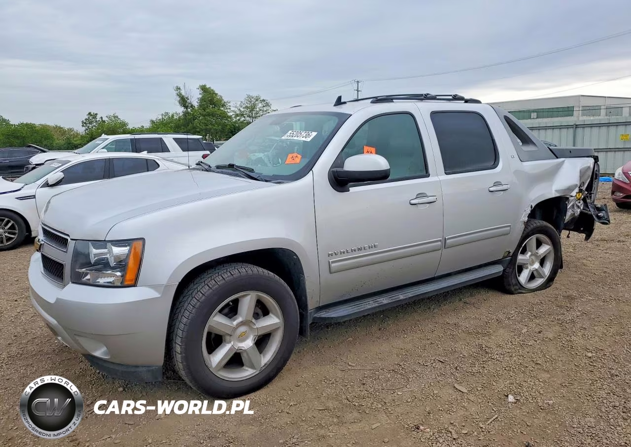 2011 Chevrolet Avalanche Lt – zdjęcie 1 z 12