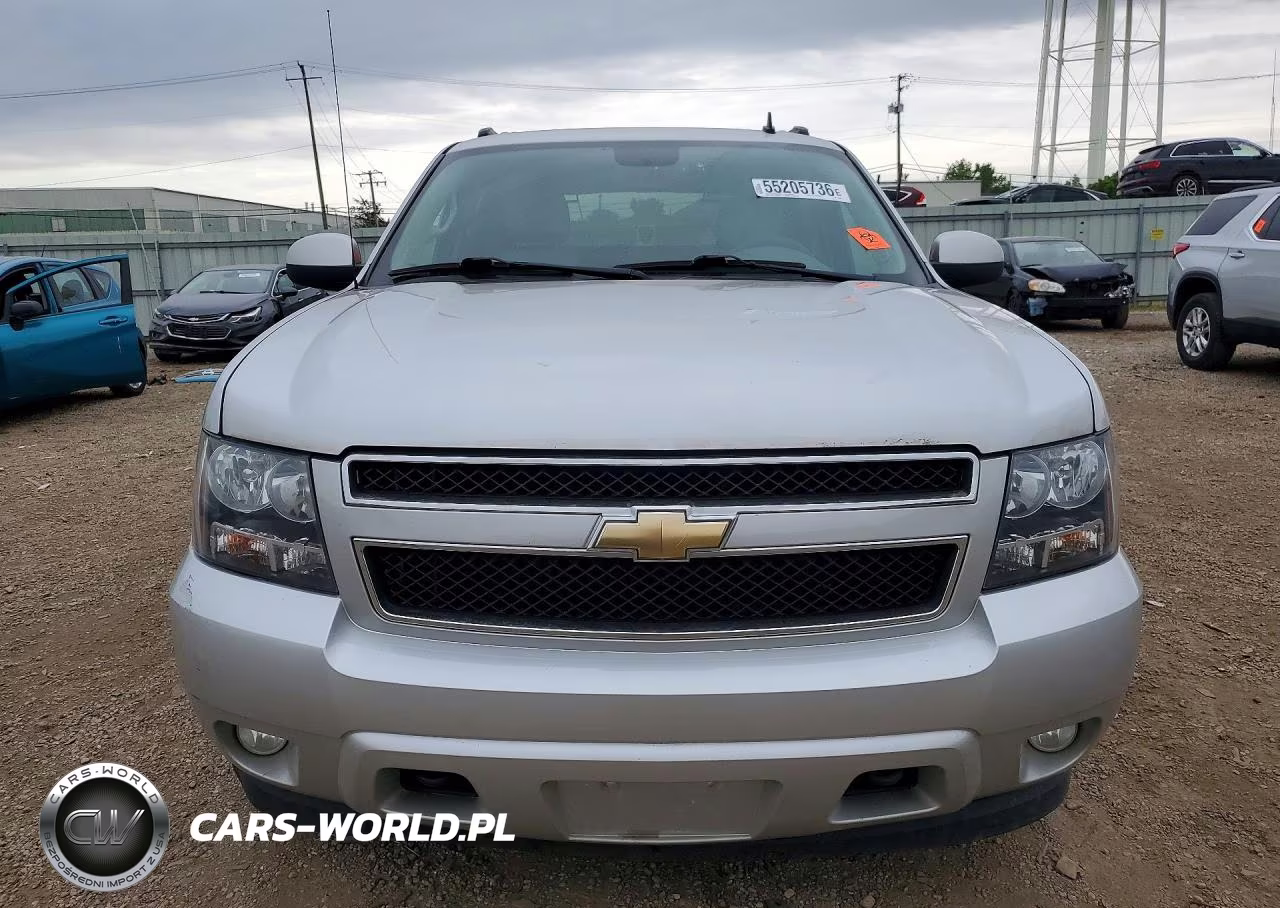 2011 Chevrolet Avalanche Lt VIN:3GNTKFE34BG374596 - 5