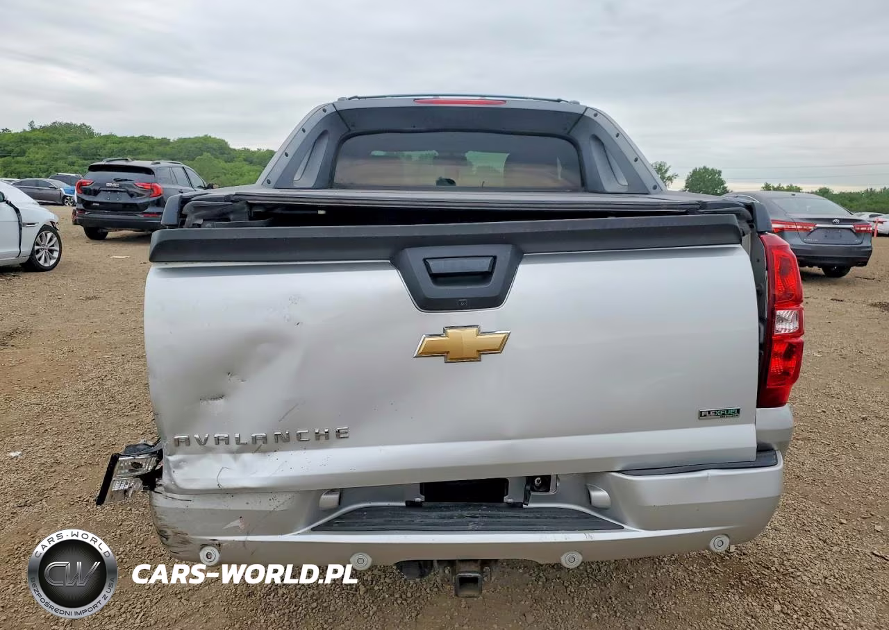 2011 Chevrolet Avalanche Lt VIN:3GNTKFE34BG374596 - 6