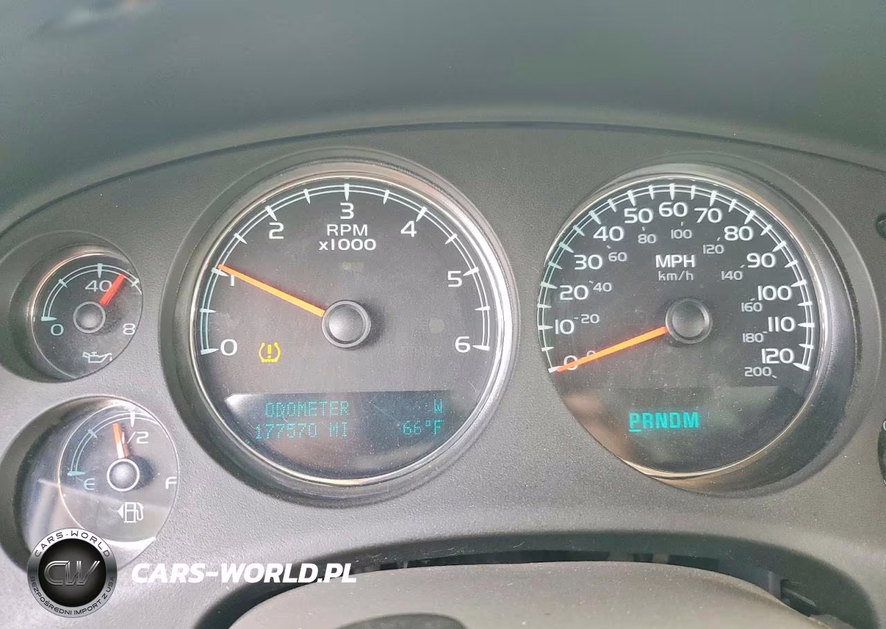 2011 Chevrolet Avalanche Lt VIN:3GNTKFE34BG374596 - 9