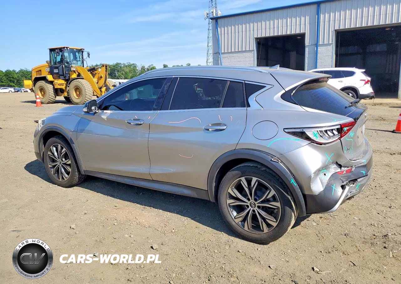 2018 Infiniti Qx30 Premium VIN:SJKCH5CR5JA052729 - 2