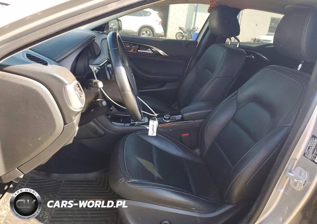 2018 Infiniti Qx30 Premium VIN:SJKCH5CR5JA052729 - 7