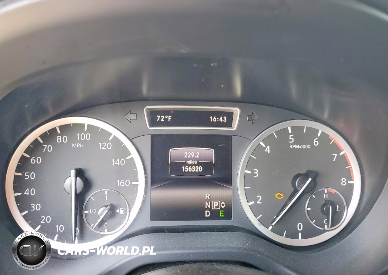 2018 Infiniti Qx30 Premium VIN:SJKCH5CR5JA052729 - 9