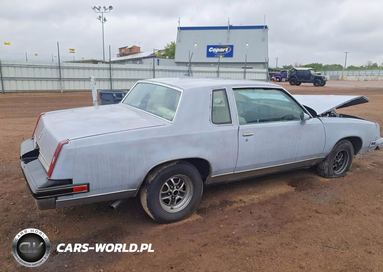 1986 Oldsmobile Cutlass Supreme VIN:1G3GR47Y9GR330491 - 3