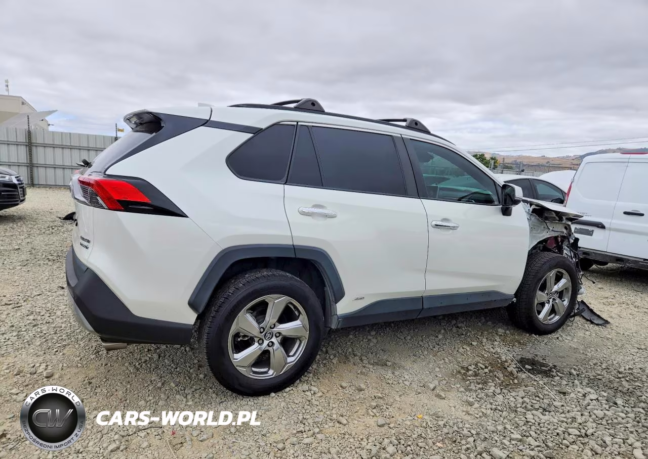 2020 Toyota Rav4 Limited VIN:4T3DWRFV3LU001649 - 3