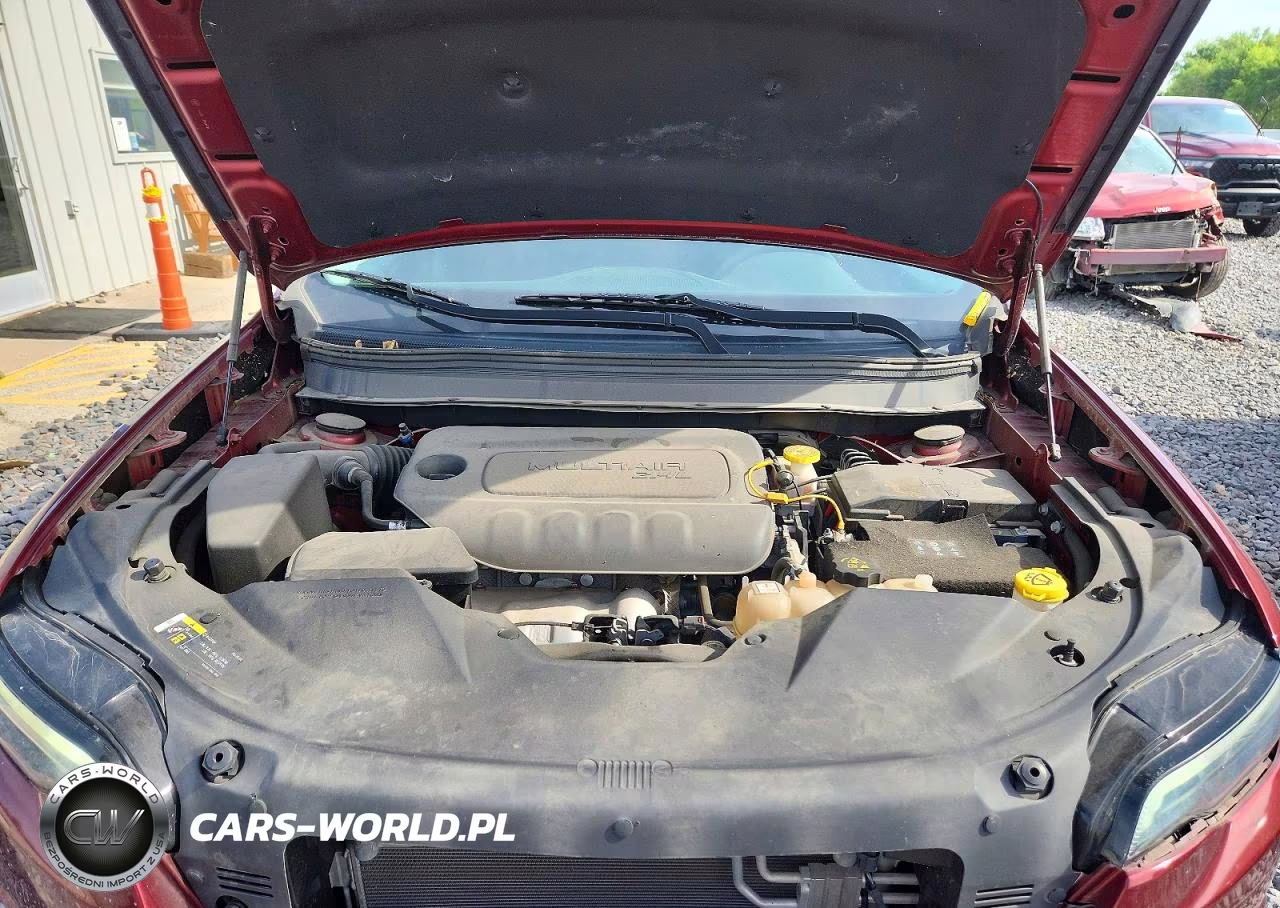 2020 Jeep Cherokee Latitude VIN:1C4PJMCB6LD540823 - 12