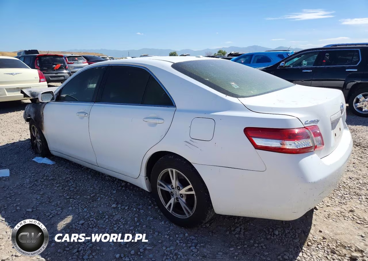 2010 Toyota Camry Le VIN:4T1BF3EK6AU513858 - 2