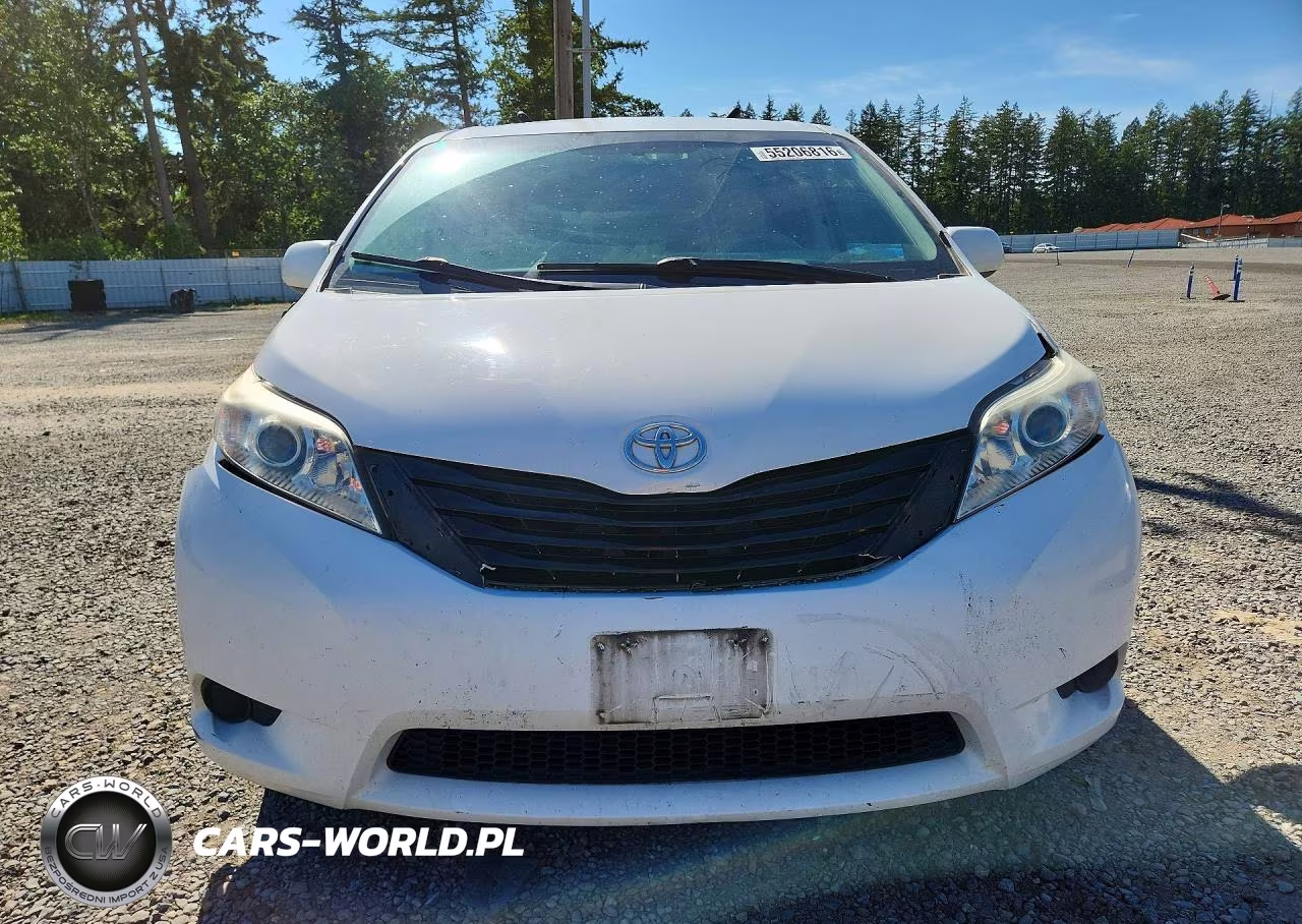 2014 Toyota Sienna Le VIN:5TDKK3DC1ES518227 - 5