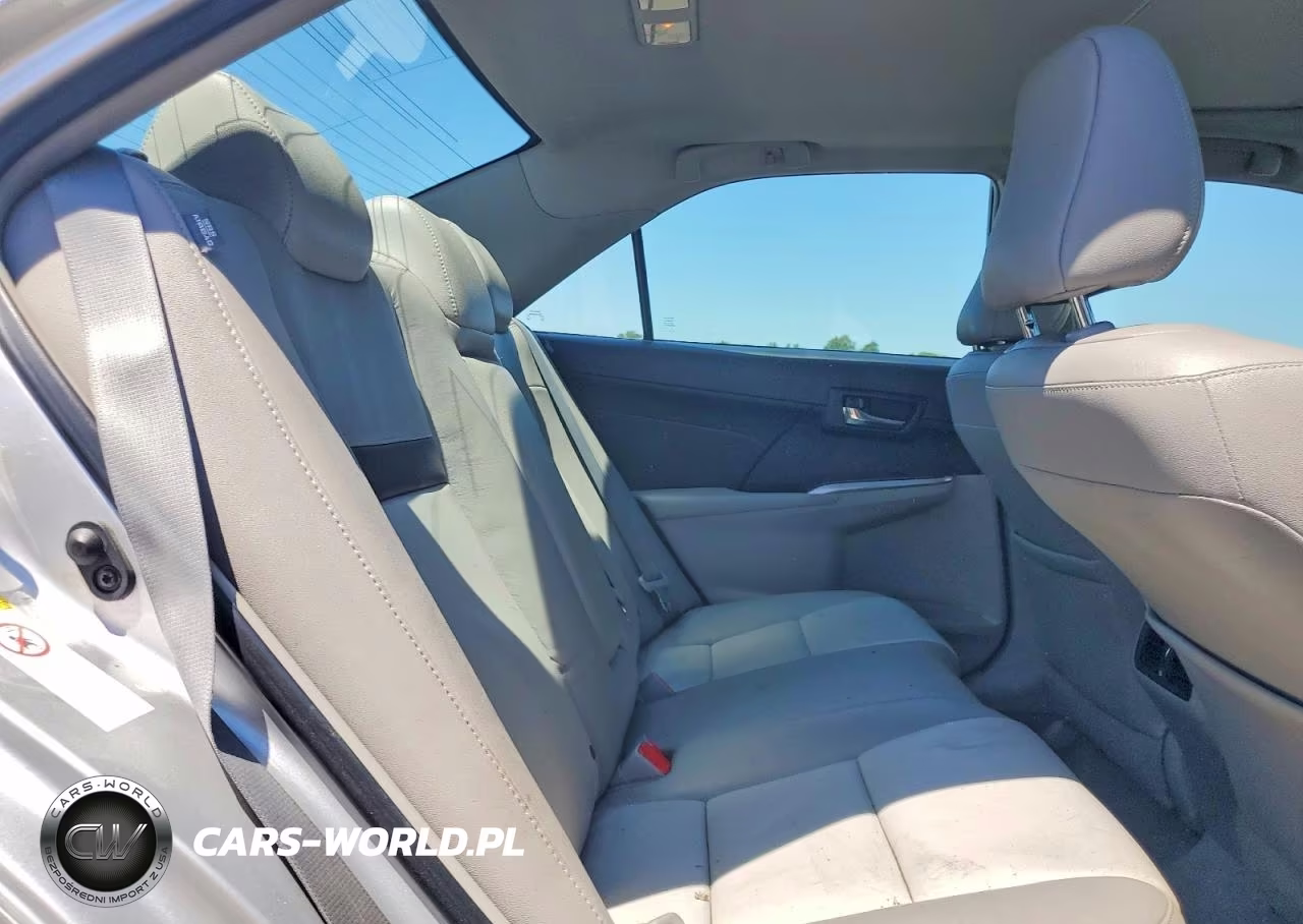 2014 Toyota Camry Xle VIN:4T4BF1FK7ER371003 - 10