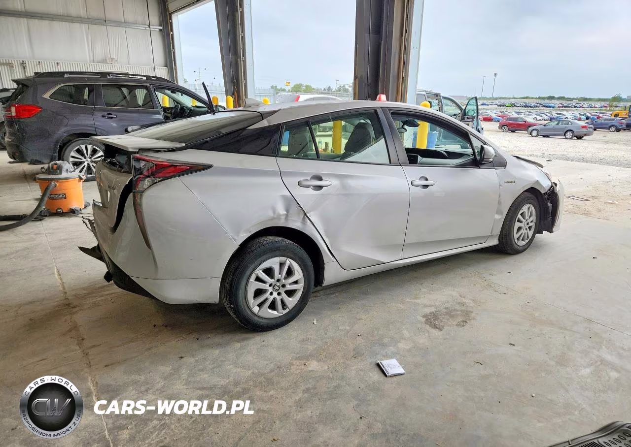 2017 Toyota Prius Two VIN:JTDKBRFU8H3035655 - 3