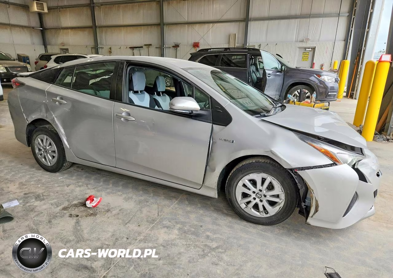 2017 Toyota Prius Two VIN:JTDKBRFU8H3035655 - 4