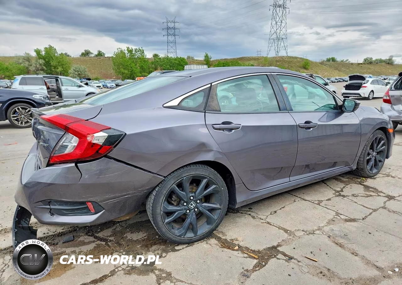 2019 Honda Civic Sport VIN:19XFC2E81KE003589 - 3