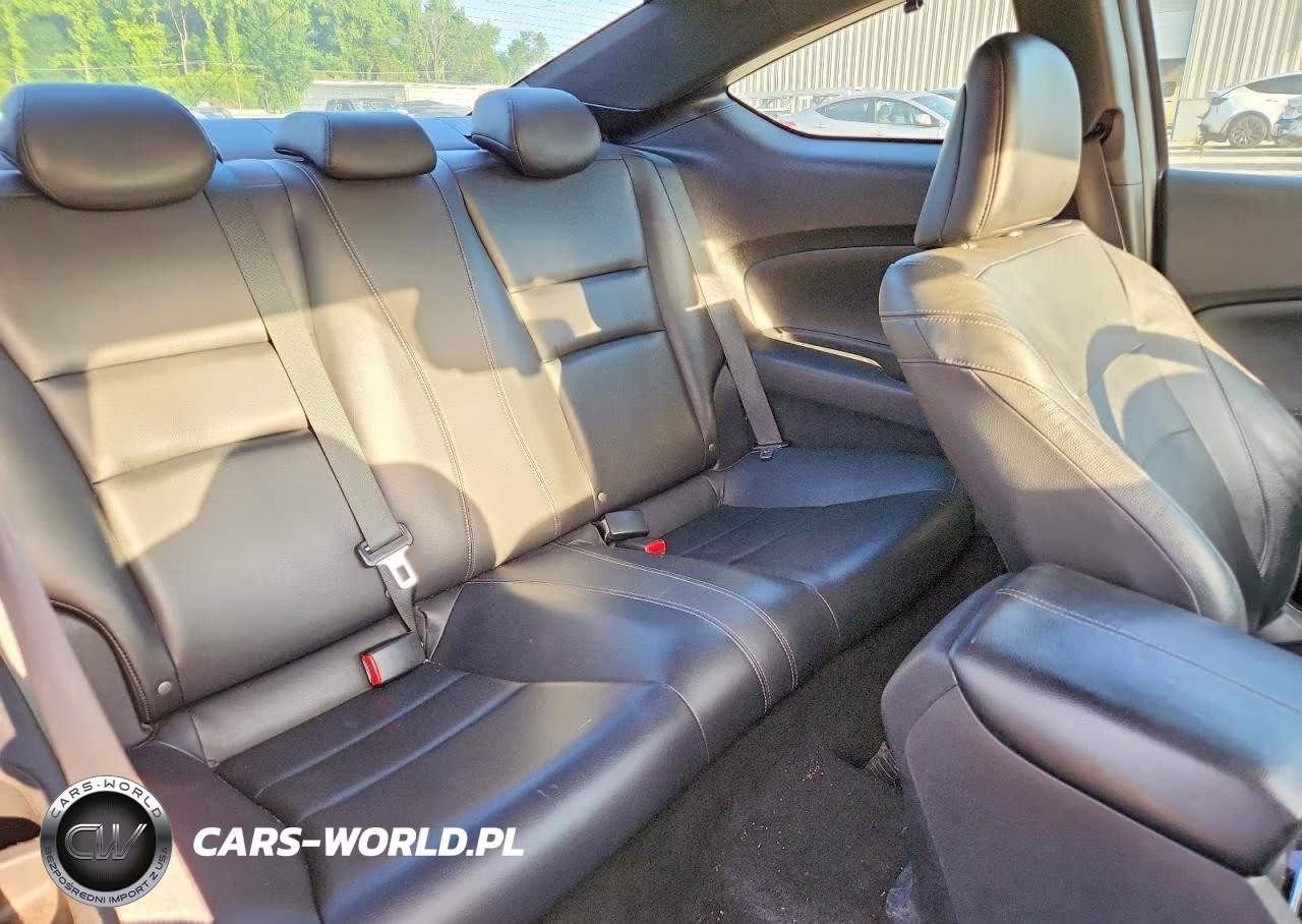 2016 Honda Accord Touring VIN:1HGCT2B03GA003896 - 10