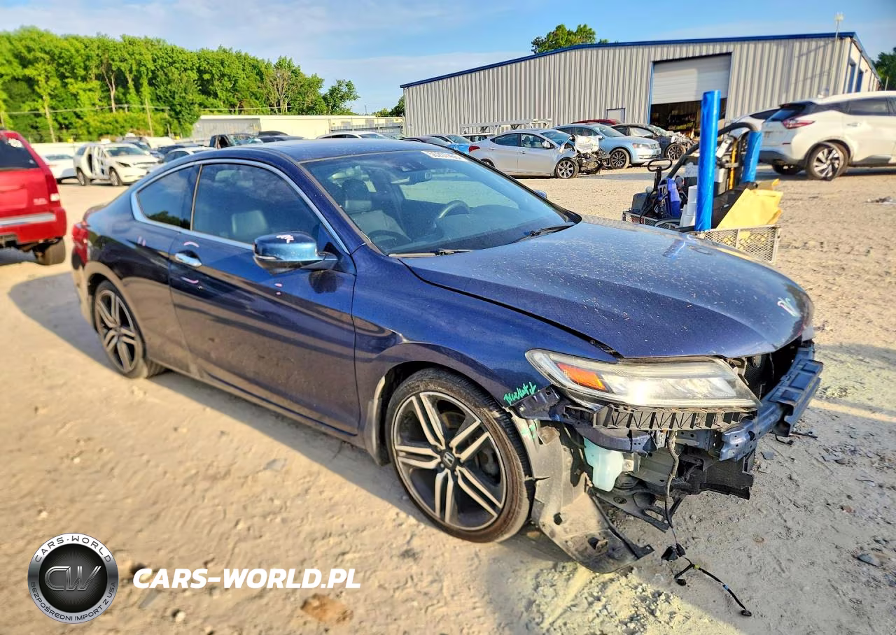 2016 Honda Accord Touring VIN:1HGCT2B03GA003896 - 4