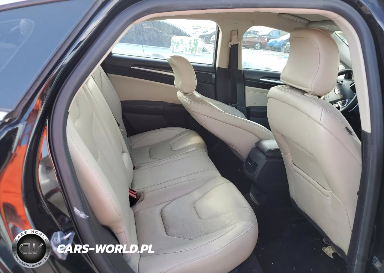 2018 Ford Fusion Titanium-Platinum VIN:3FA6P0D93JR155177 - 10