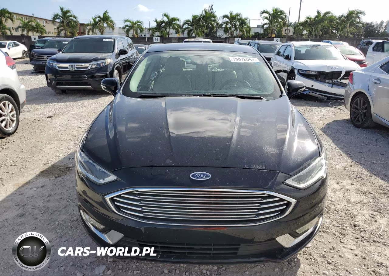 2018 Ford Fusion Titanium-Platinum VIN:3FA6P0D93JR155177 - 5