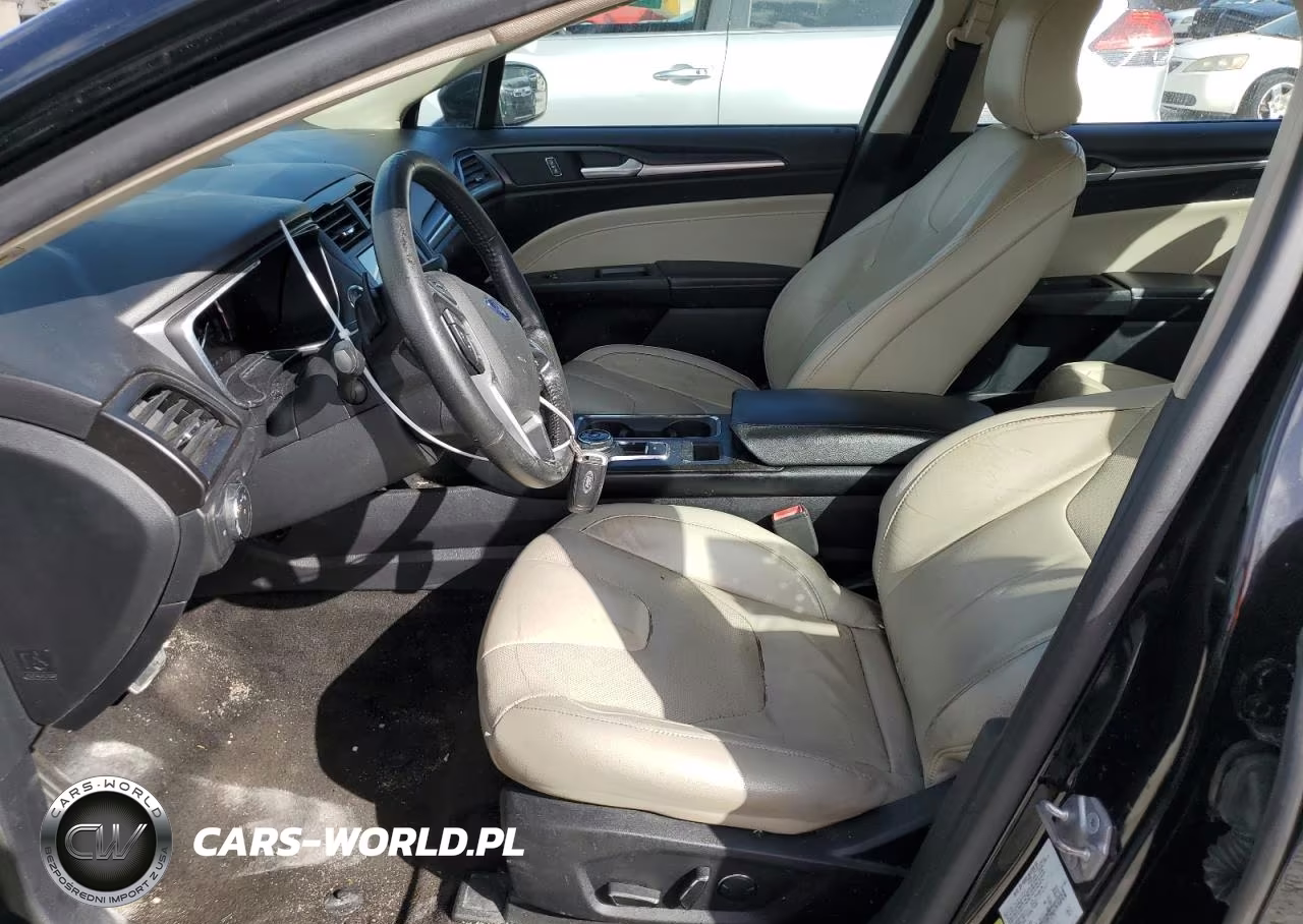 2018 Ford Fusion Titanium-Platinum VIN:3FA6P0D93JR155177 - 7