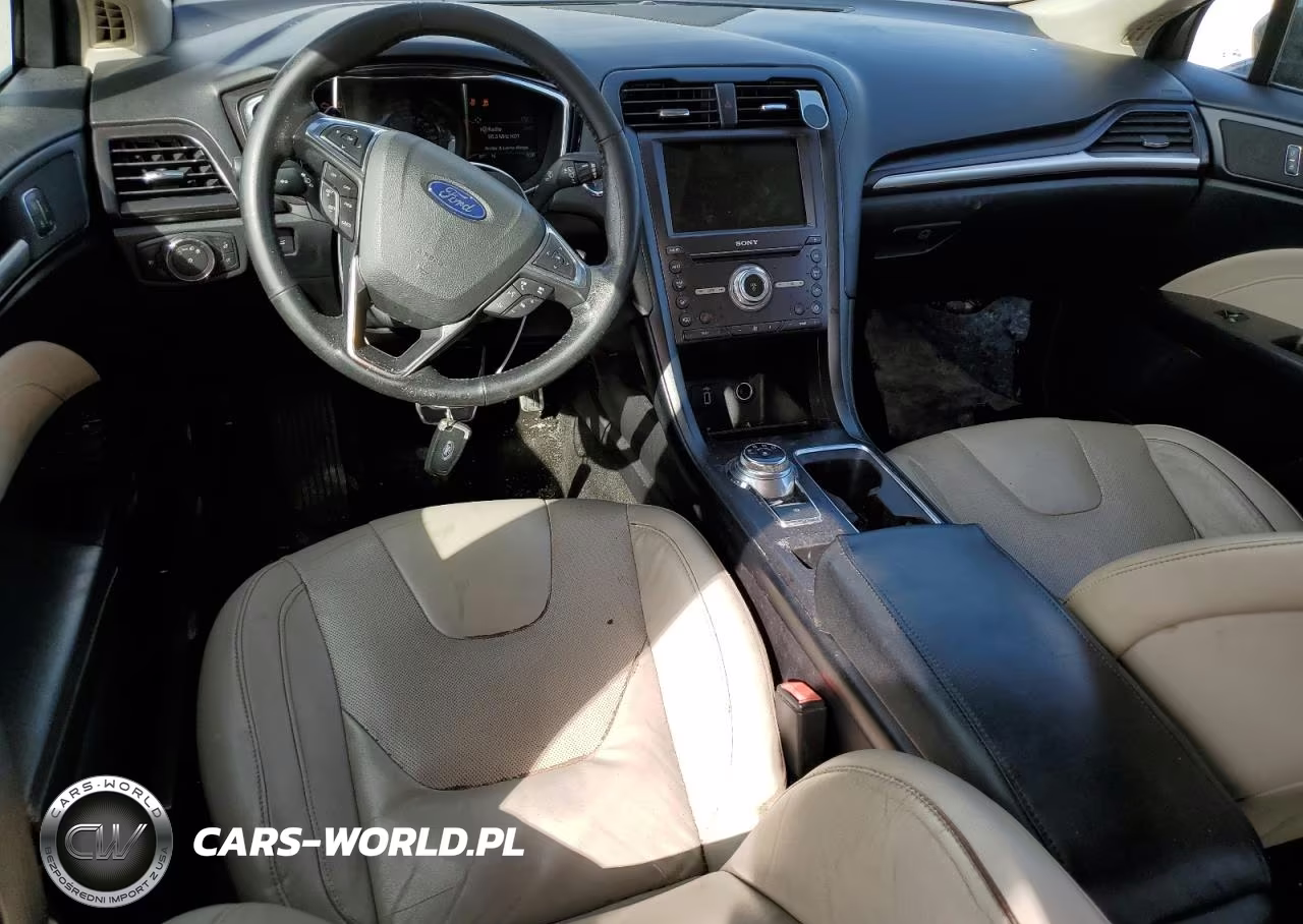 2018 Ford Fusion Titanium-Platinum VIN:3FA6P0D93JR155177 - 8