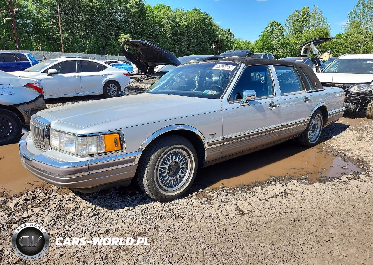 1990 Lincoln Town Car Signature – zdjęcie 1 z 12