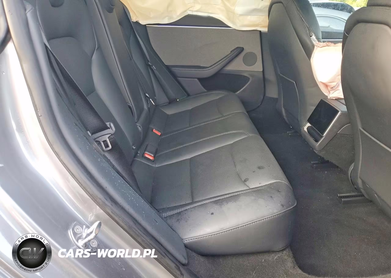 2025 Tesla Model 3 VIN:5YJ3E1EA6SF005603 - 11
