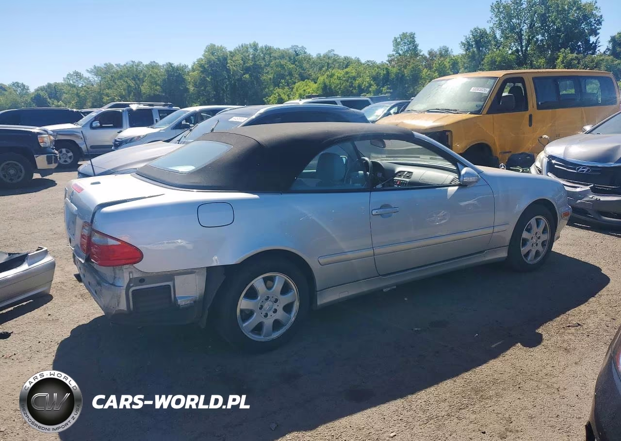 2000 Mercedes-Benz Clk 320 VIN:WDBLK65G6YT050426 - 3